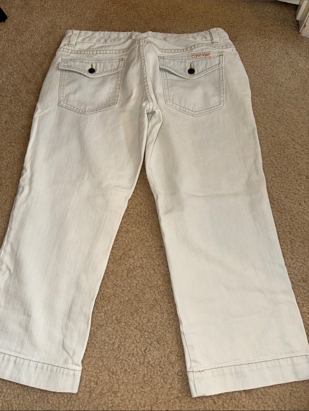 Calvin Klein - Relaxed Capri Jeans - Size 30